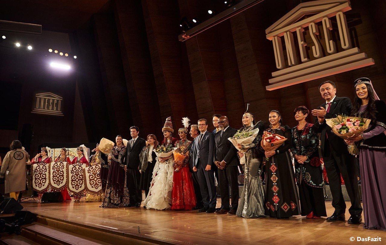 Das 30-jährige Jubiläum von TURKSOY wurde im UNESCO-Hauptquartier gefeiert