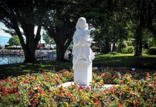 Vandalismus gegen die aserbaidschanische Kultur in Frankreich – das Natavan-Denkmal wird abgerissen