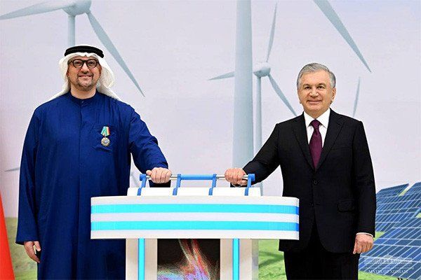 In Usbekistan fand eine Zeremonie zur Inbetriebnahme neuer „grüner“ Kraftwerke statt