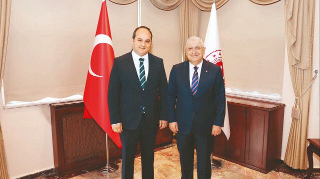 Wir müssen zur nächsten Phase übergehen - Türkischer Verteidigungsminister